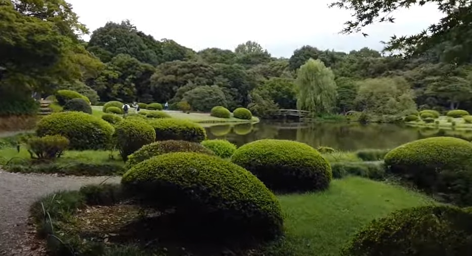 Shinjuku Gyoen National Garden