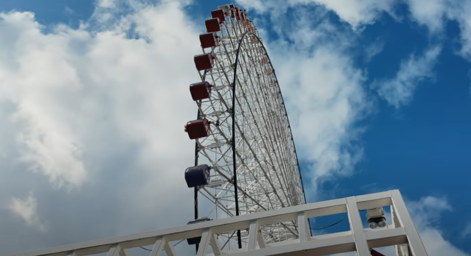 Tempozan Ferris Wheel
